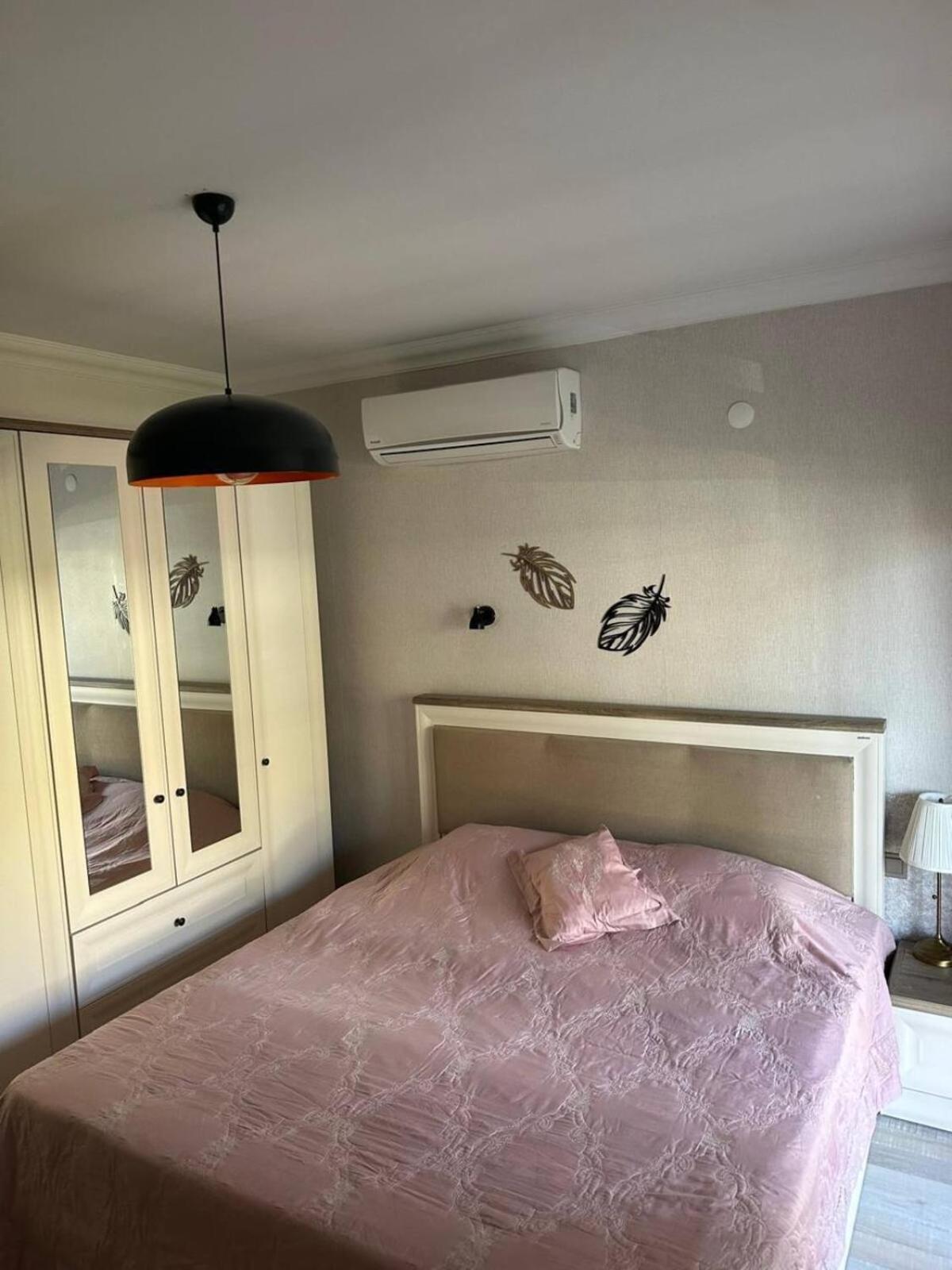 Apartament Te Denize Yakin Iki Arti Bir Lux Marmaris